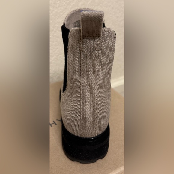 Rothy’s Lug Boot - Merino Wool Dove size 7.5 like new - Picture 6 of 8